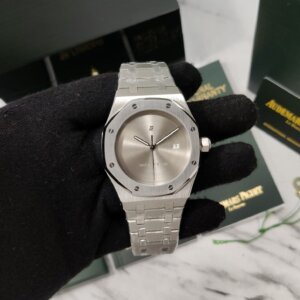 Audemars Piguet ROYAL OAK Custom Mad Paris X