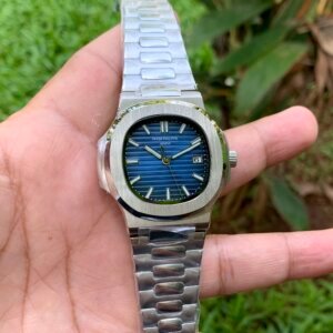 Patek Philippe NAUTILUS 5711 Blue Dial