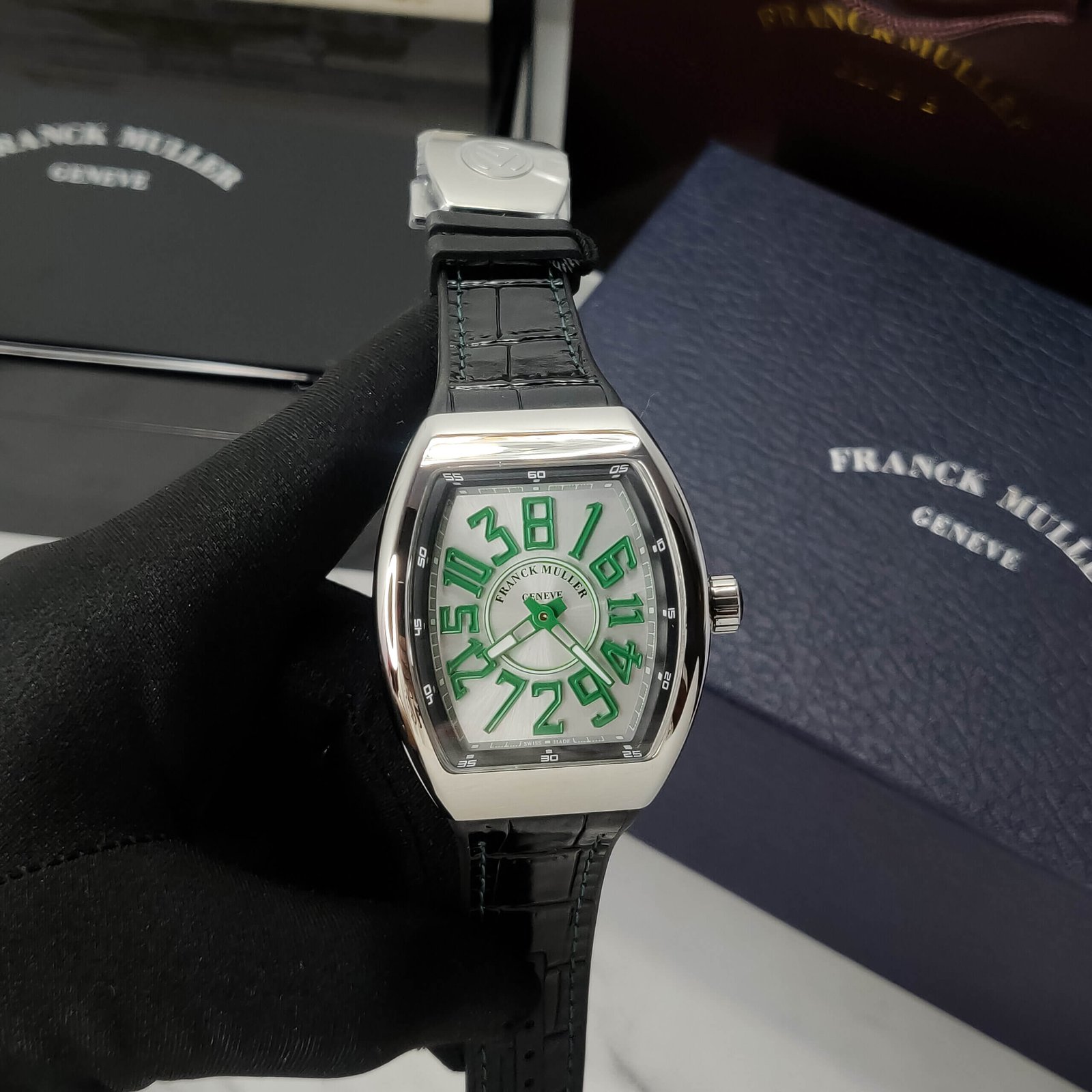 Fm crazy hour black