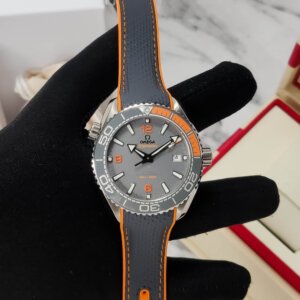 OMEGA Planet Ocean 600M 8900 Movement Swiss
