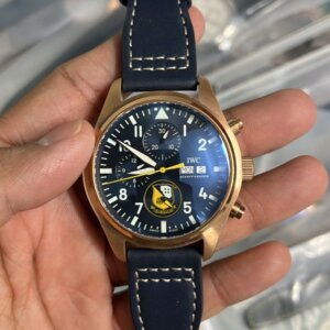 chronograph dial gents watch