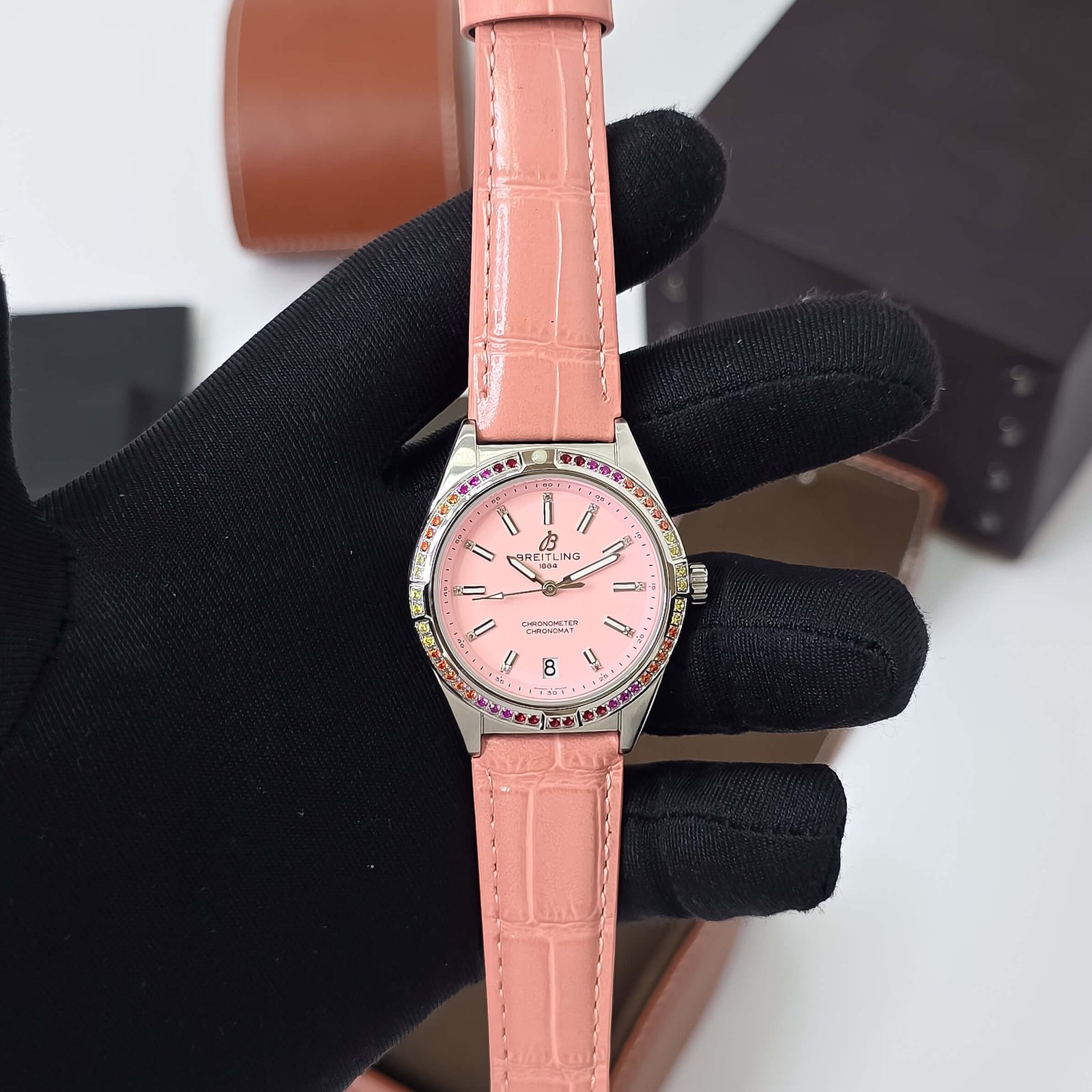 pink dial ladies watch quartz