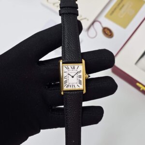 white dial unisex watch