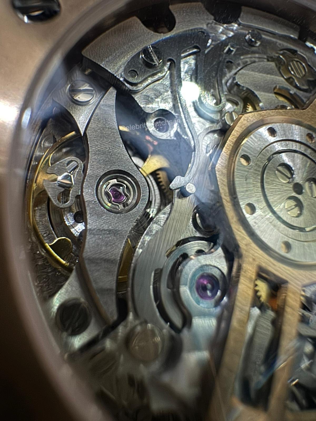 Audemars Piguet RO 26240 RoseGold DDF Weighted Free Sprung Super Clone (4) Audemars Piguet RO 26240 RoseGold DDF Weighted Free Sprung Super Clone (4)